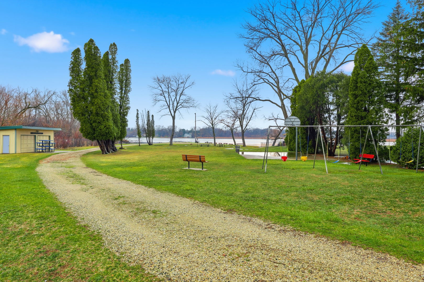 27668 W Luana Lane, Ingleside, IL 60041