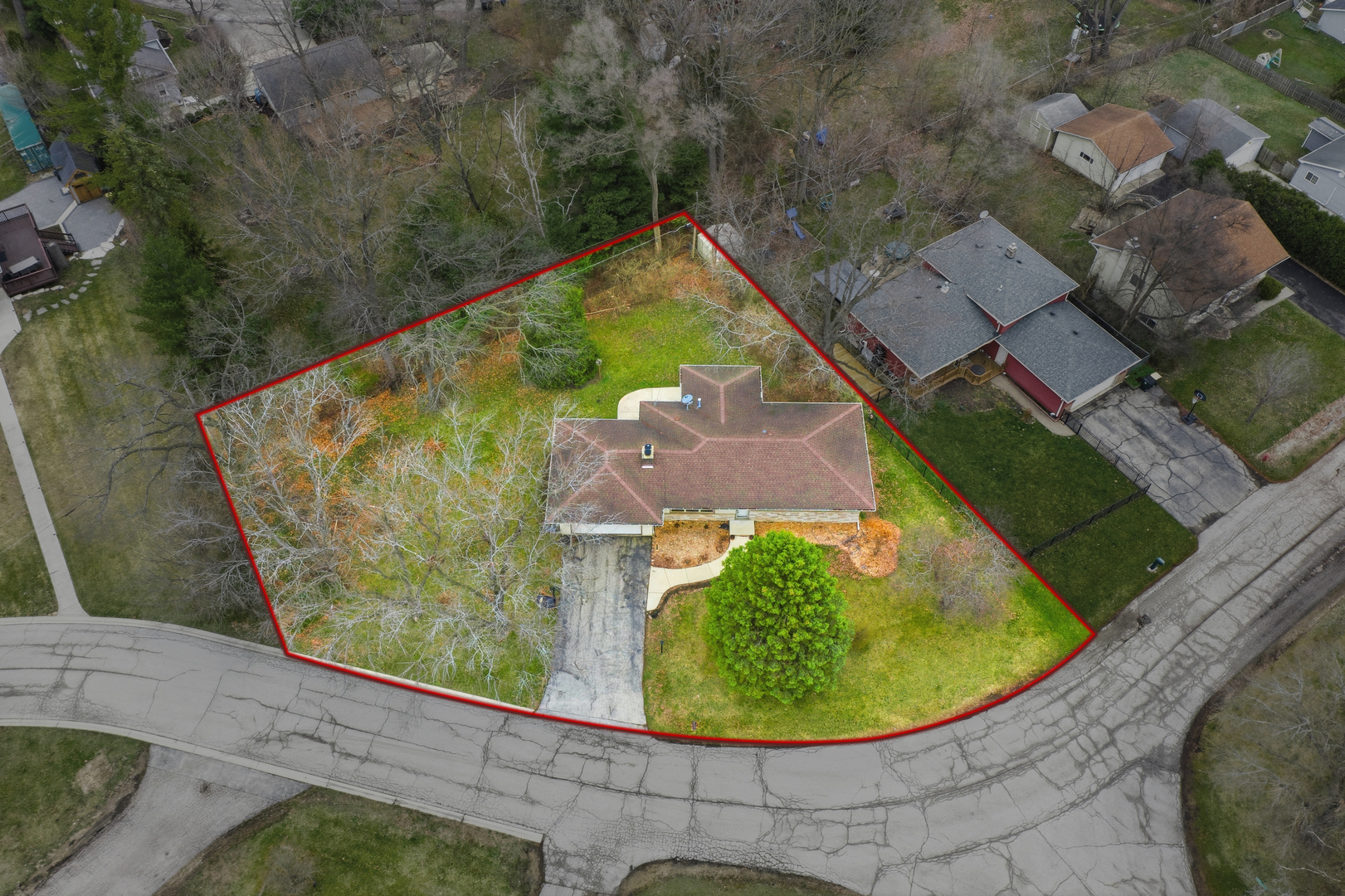 27668 W Luana Lane, Ingleside, IL 60041