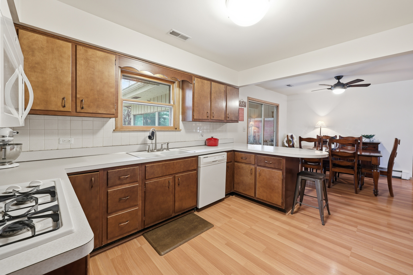 27668 W Luana Lane, Ingleside, IL 60041