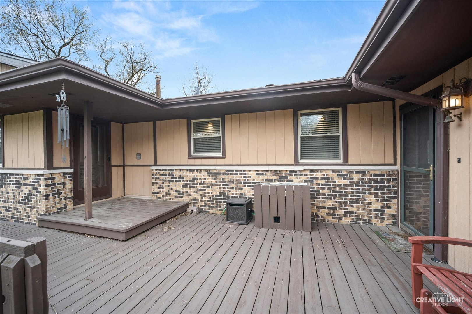 27317 W Lakeview Drive, Lake Barrington, IL 60084