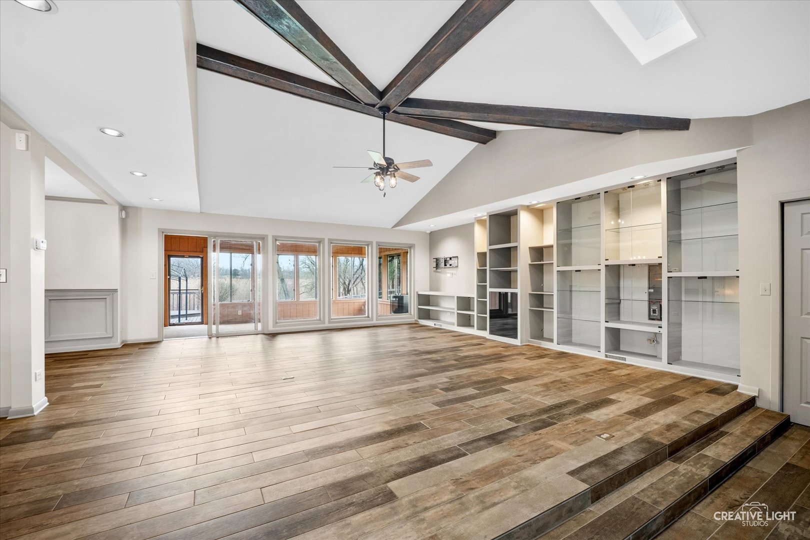 27317 W Lakeview Drive, Lake Barrington, IL 60084