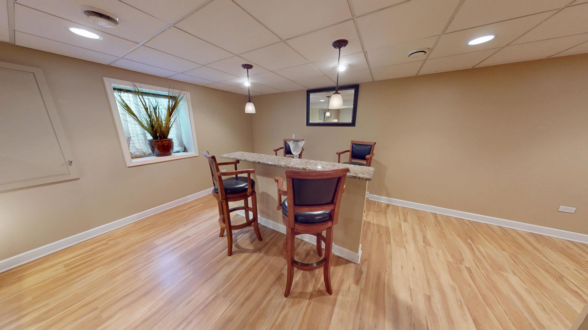 1101 Kingsley Drive #1, Romeoville, IL 60446