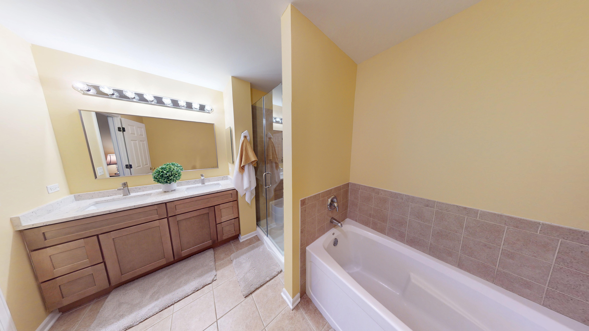 1101 Kingsley Drive #1, Romeoville, IL 60446