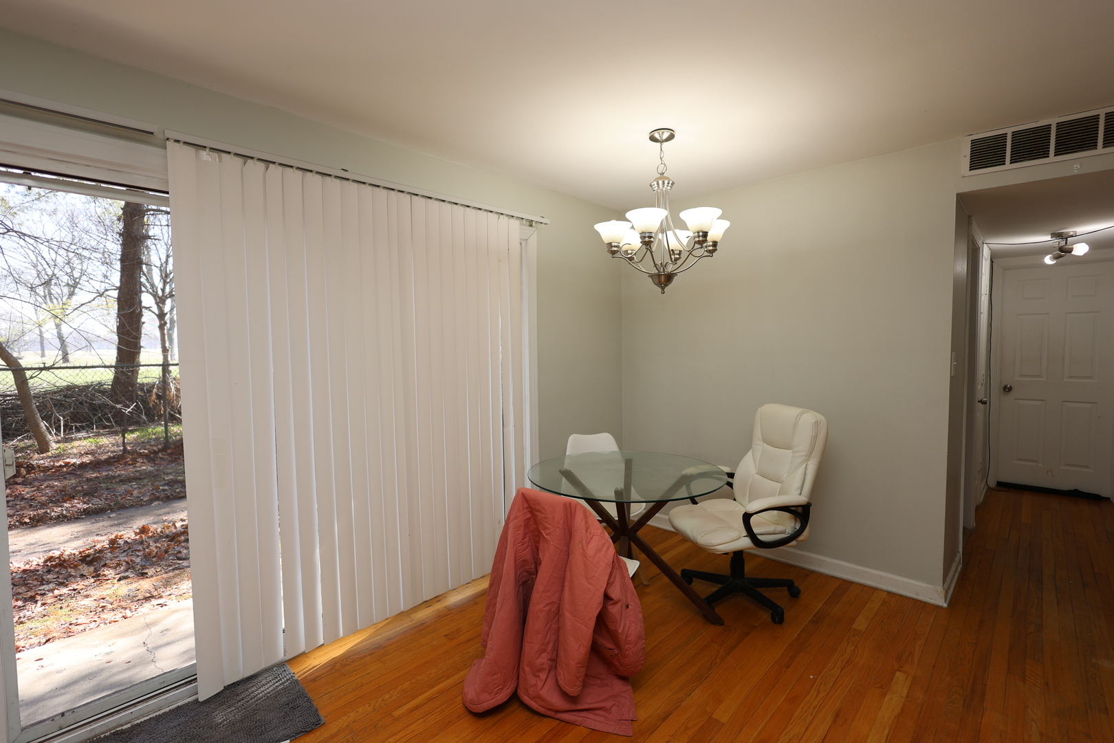 10115 Old Orchard Court #104, Skokie, IL 60076