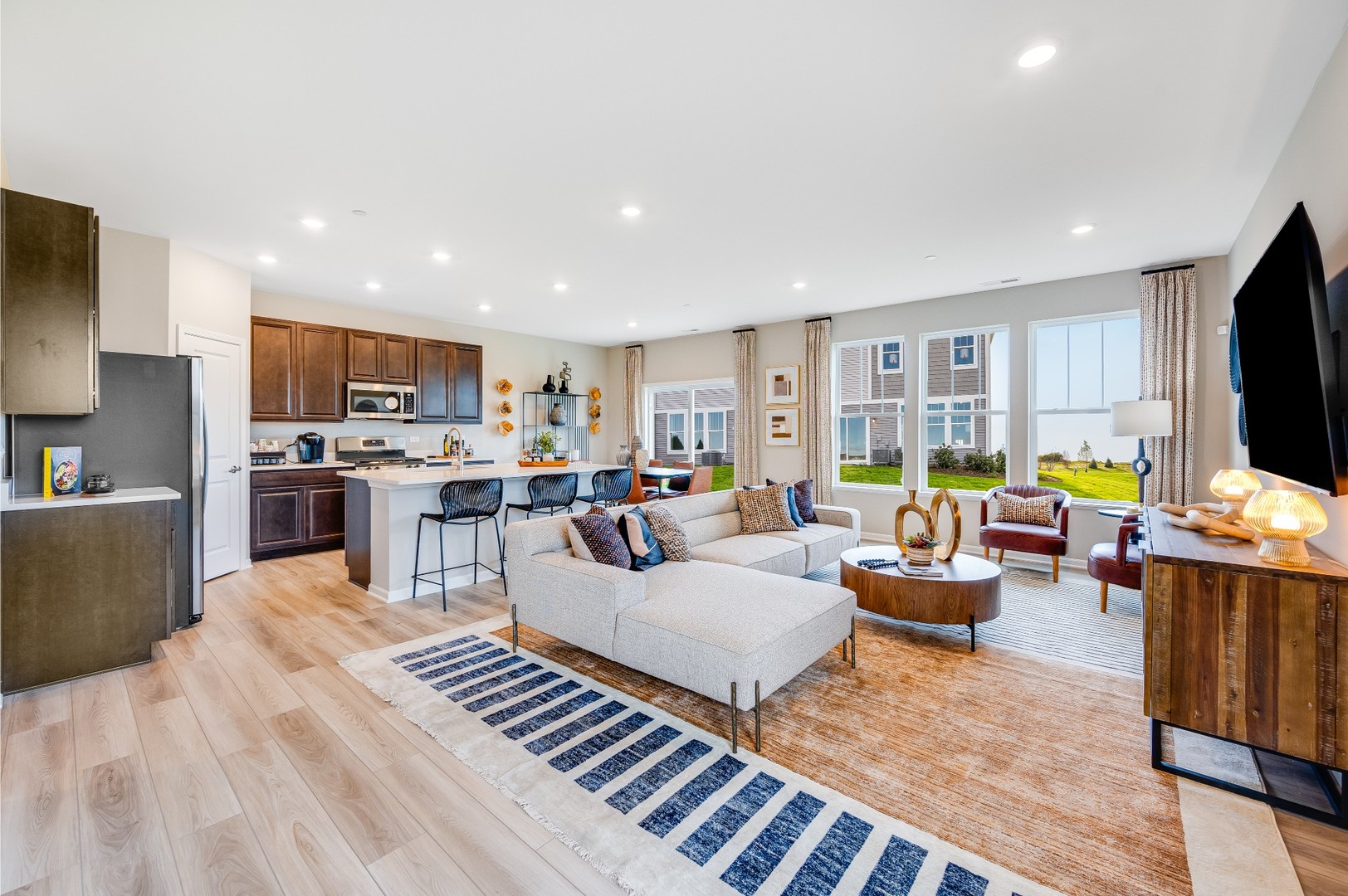 612 Cassia Court, Crystal Lake, IL 60012