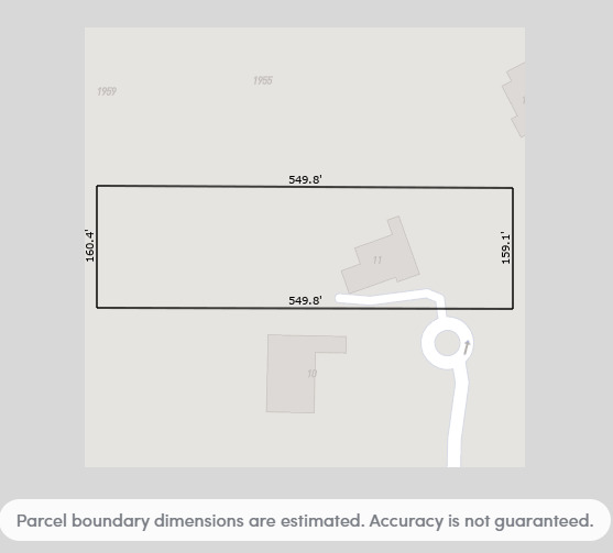 11 Lakewood Drive, Bannockburn, IL 60015