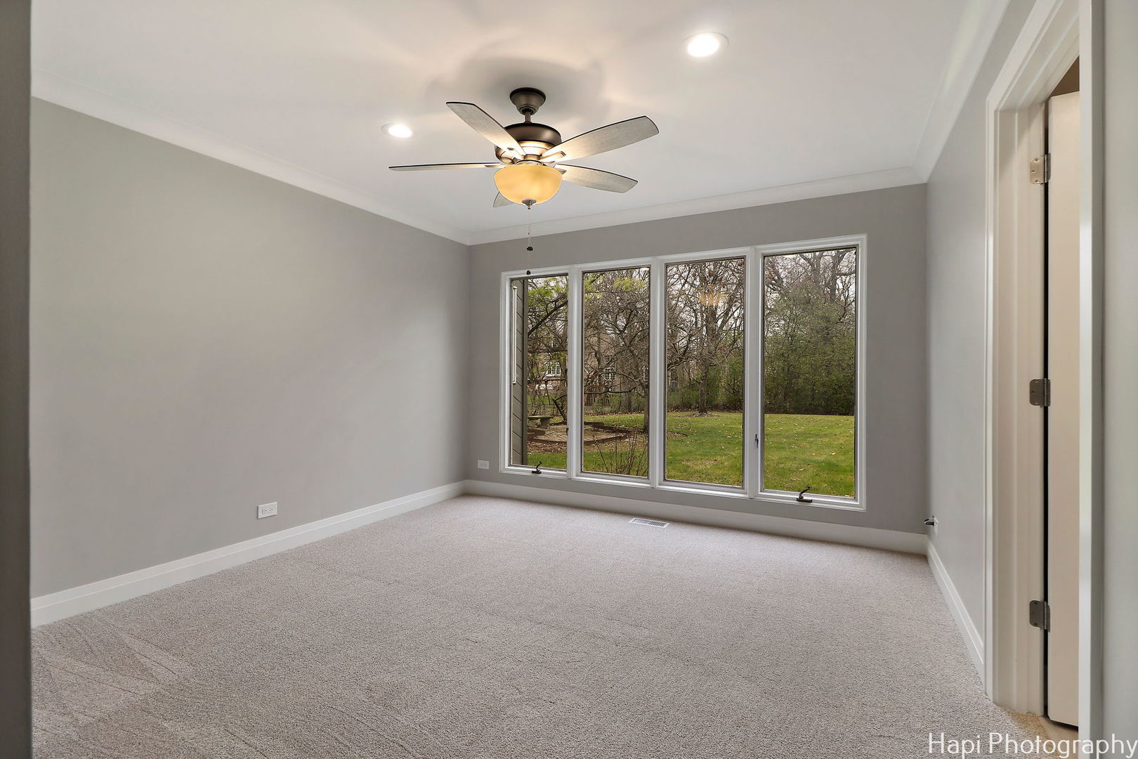 11 Lakewood Drive, Bannockburn, IL 60015