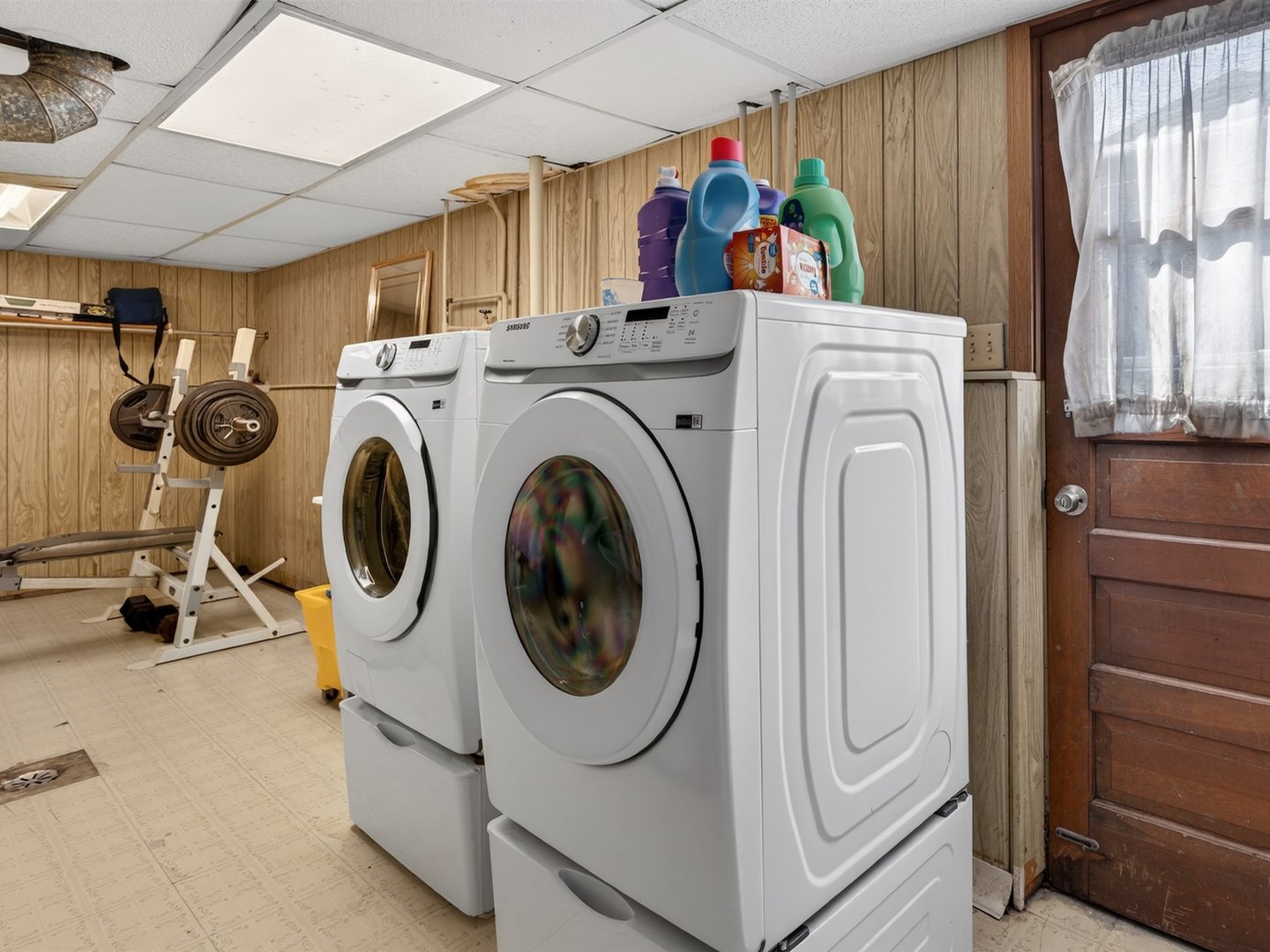 4242 Pinewood Lane, Matteson, IL 60443