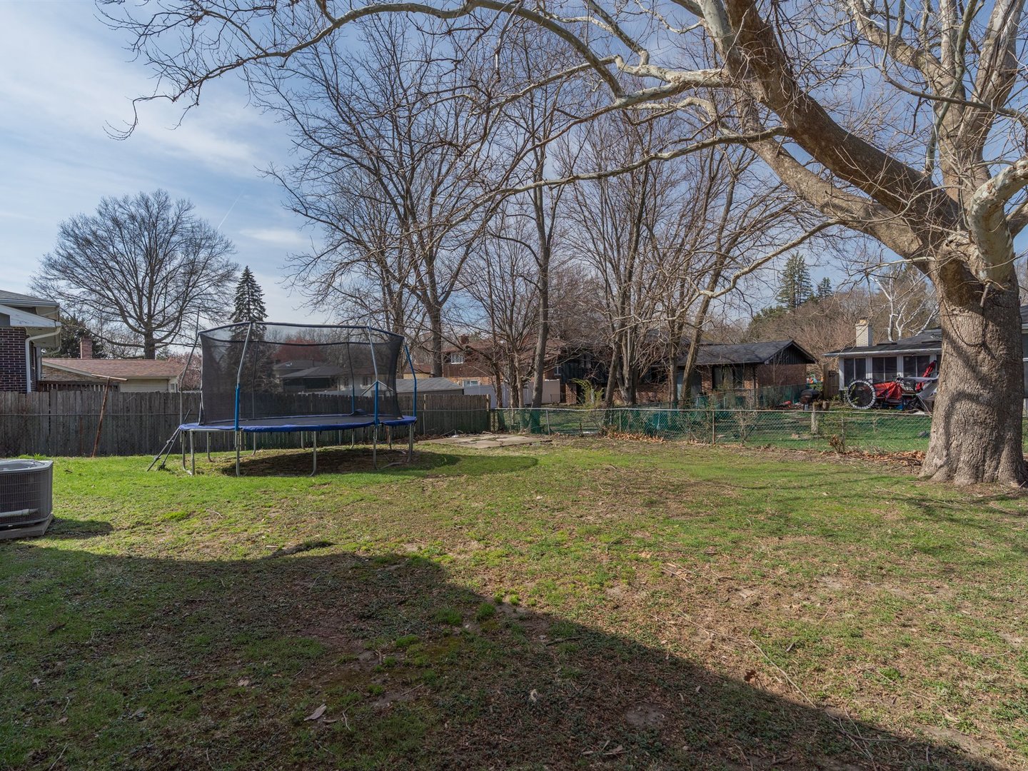 4242 Pinewood Lane, Matteson, IL 60443