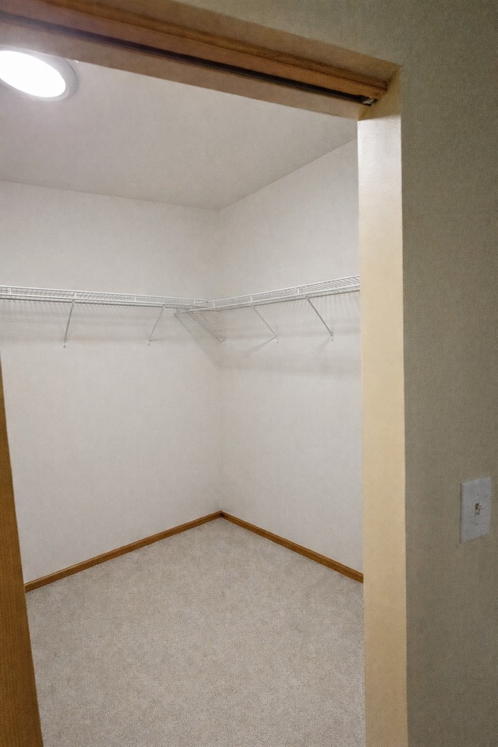 6212 Blue Ridge Drive, Plainfield, IL 60586