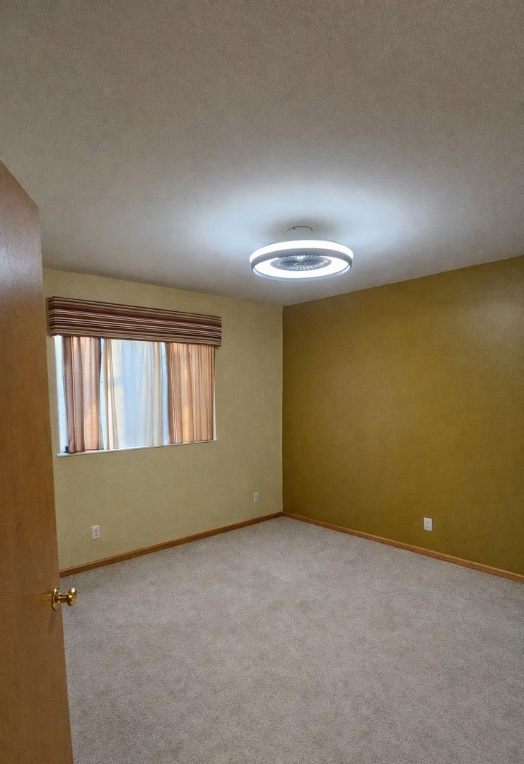 6212 Blue Ridge Drive, Plainfield, IL 60586