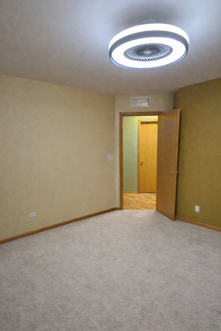 6212 Blue Ridge Drive, Plainfield, IL 60586