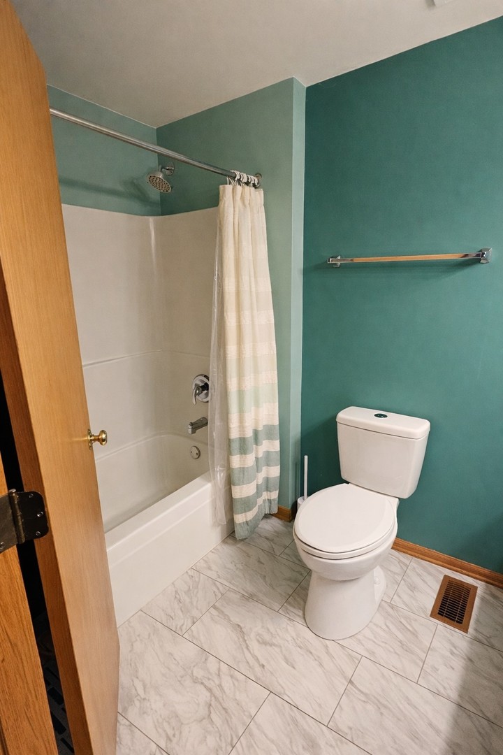 6212 Blue Ridge Drive, Plainfield, IL 60586