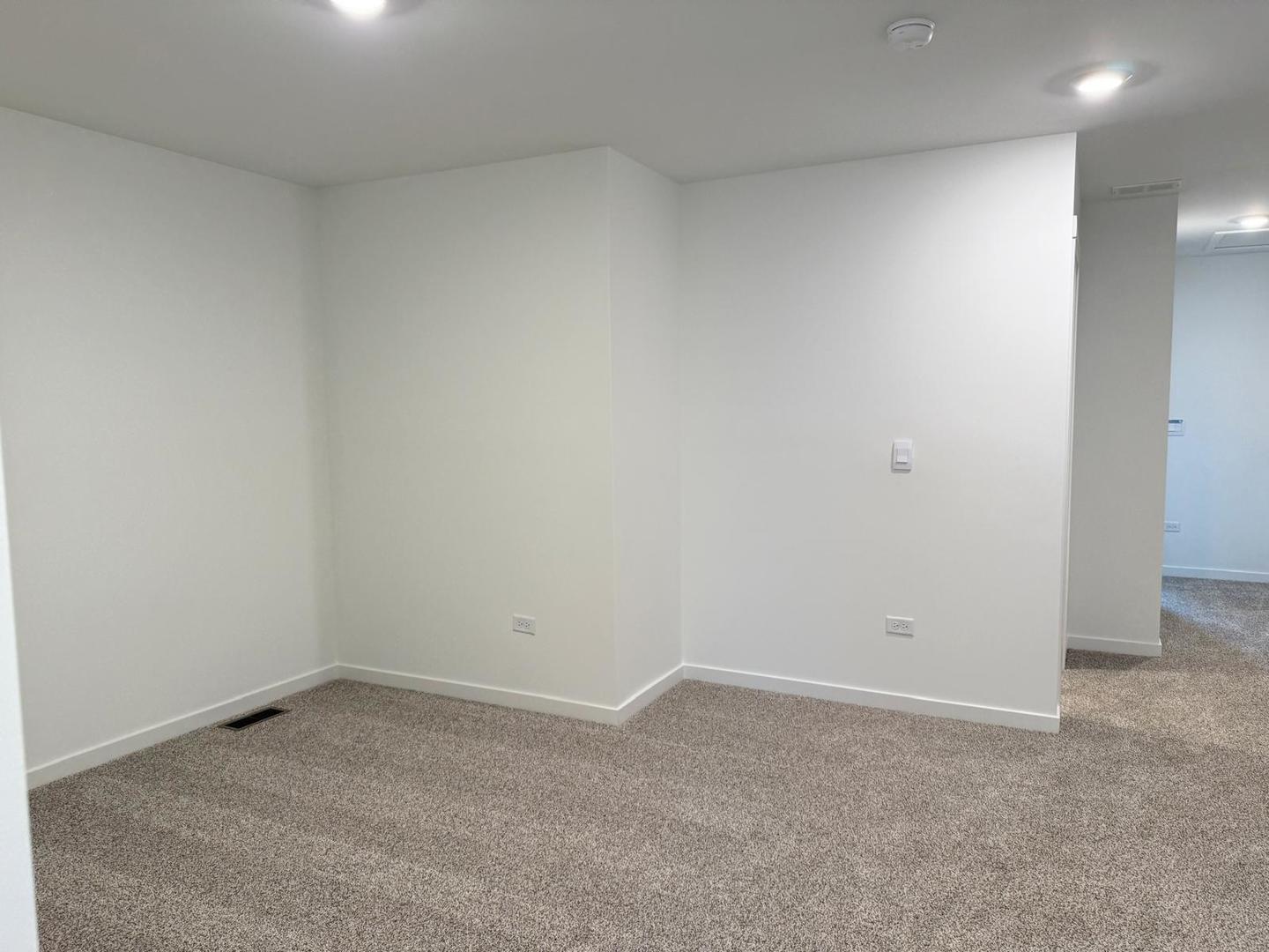 2272 Barbera Drive #2272, Oswego, IL 60543