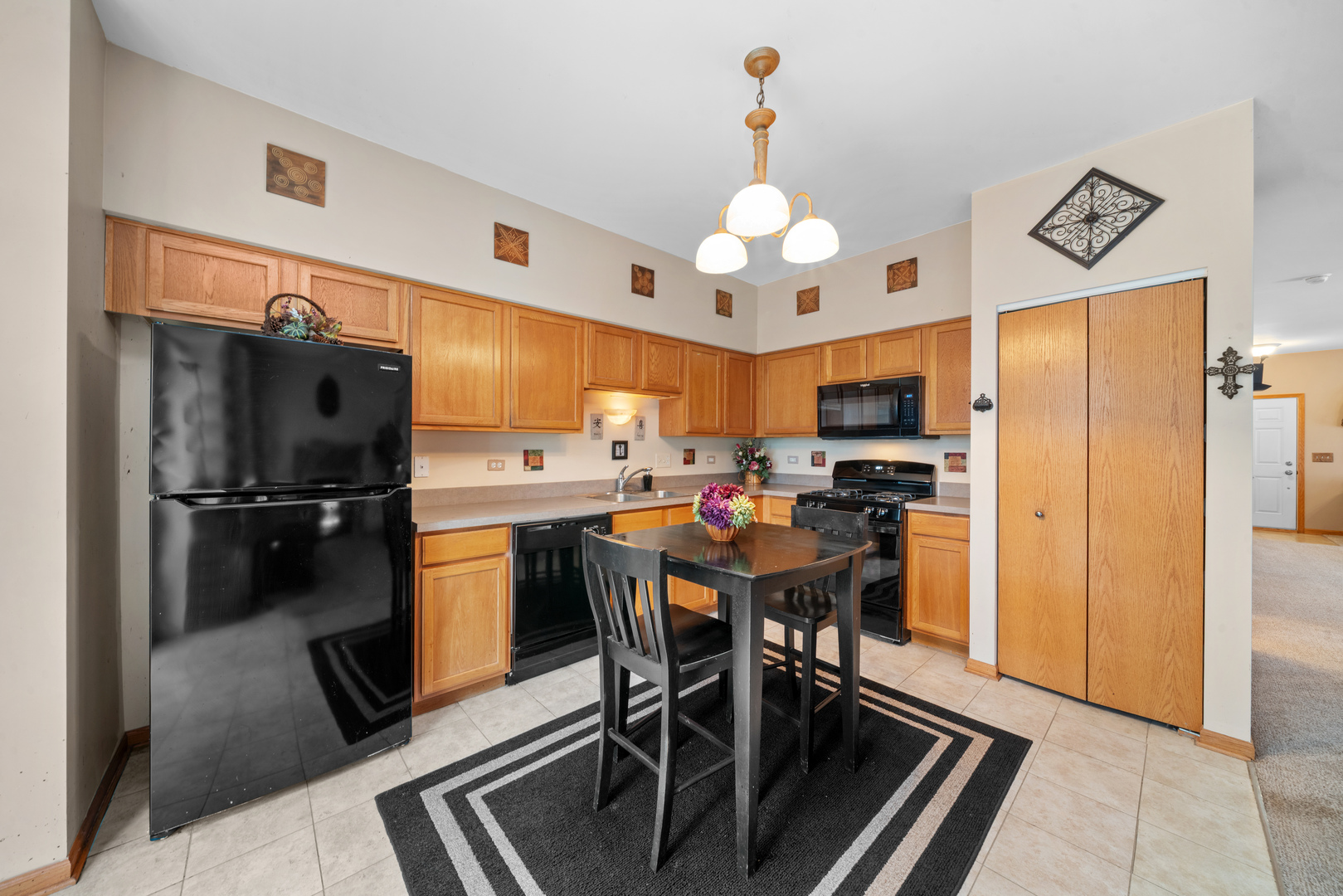 4334 Dillon Street, Plano, IL 60545