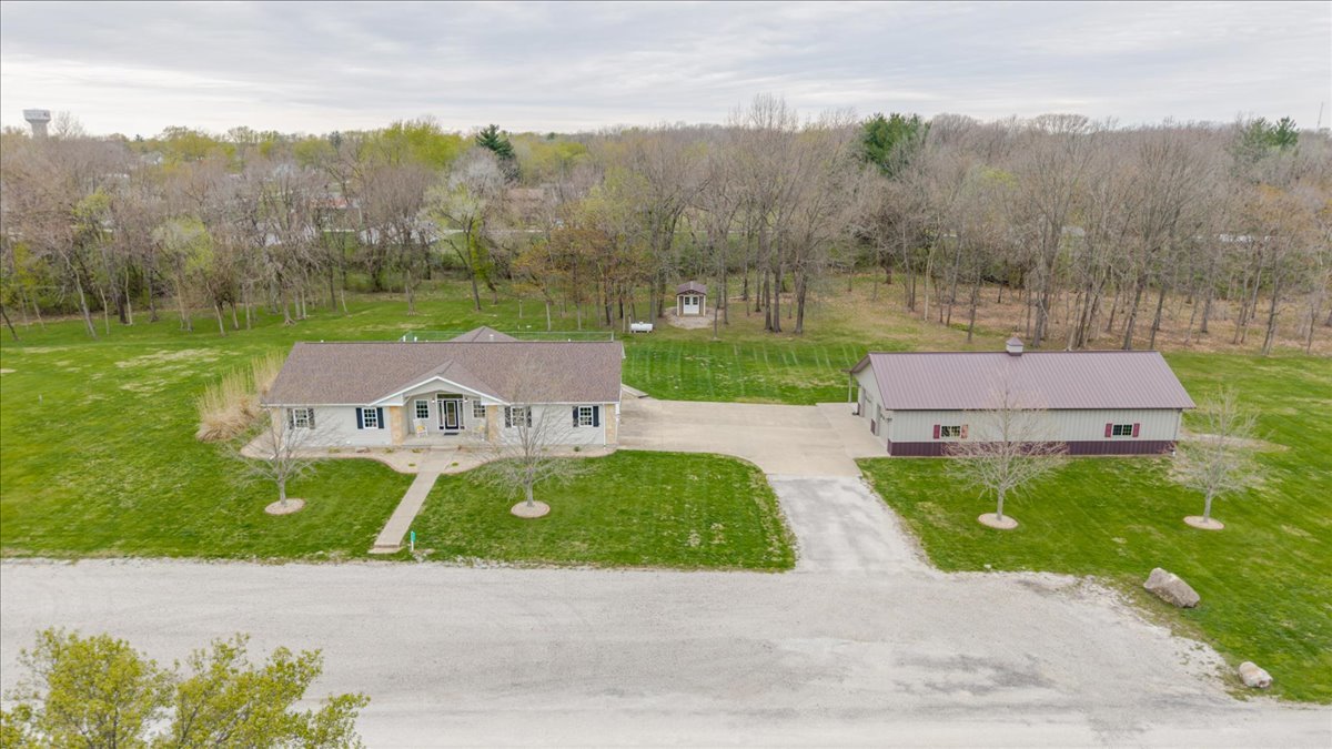 3275 Tohill Lane, Decatur, IL 62521