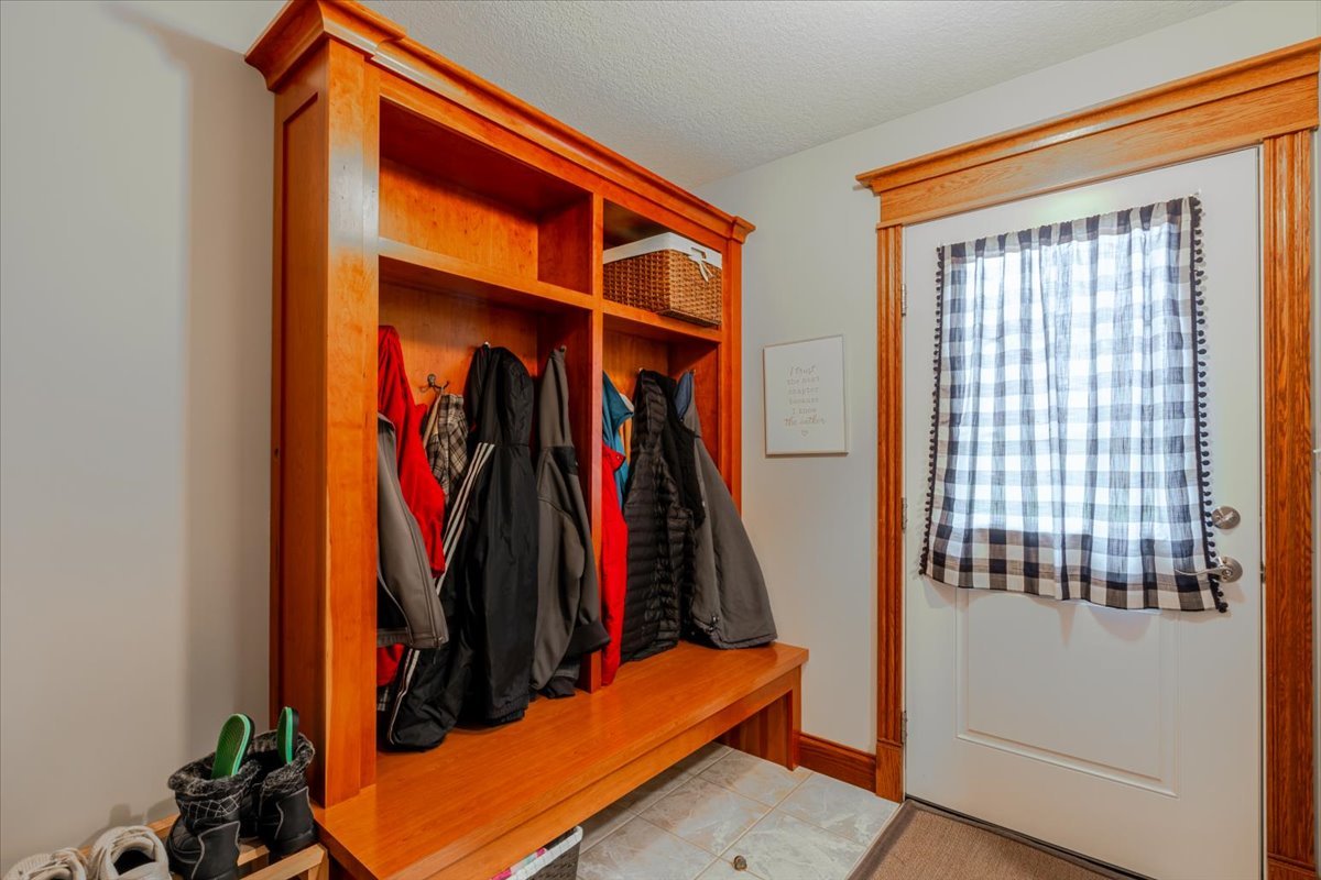 3275 Tohill Lane, Decatur, IL 62521