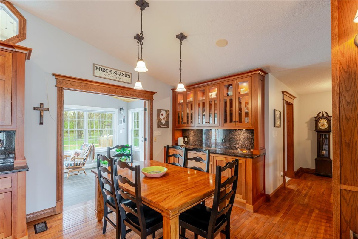 3275 Tohill Lane, Decatur, IL 62521