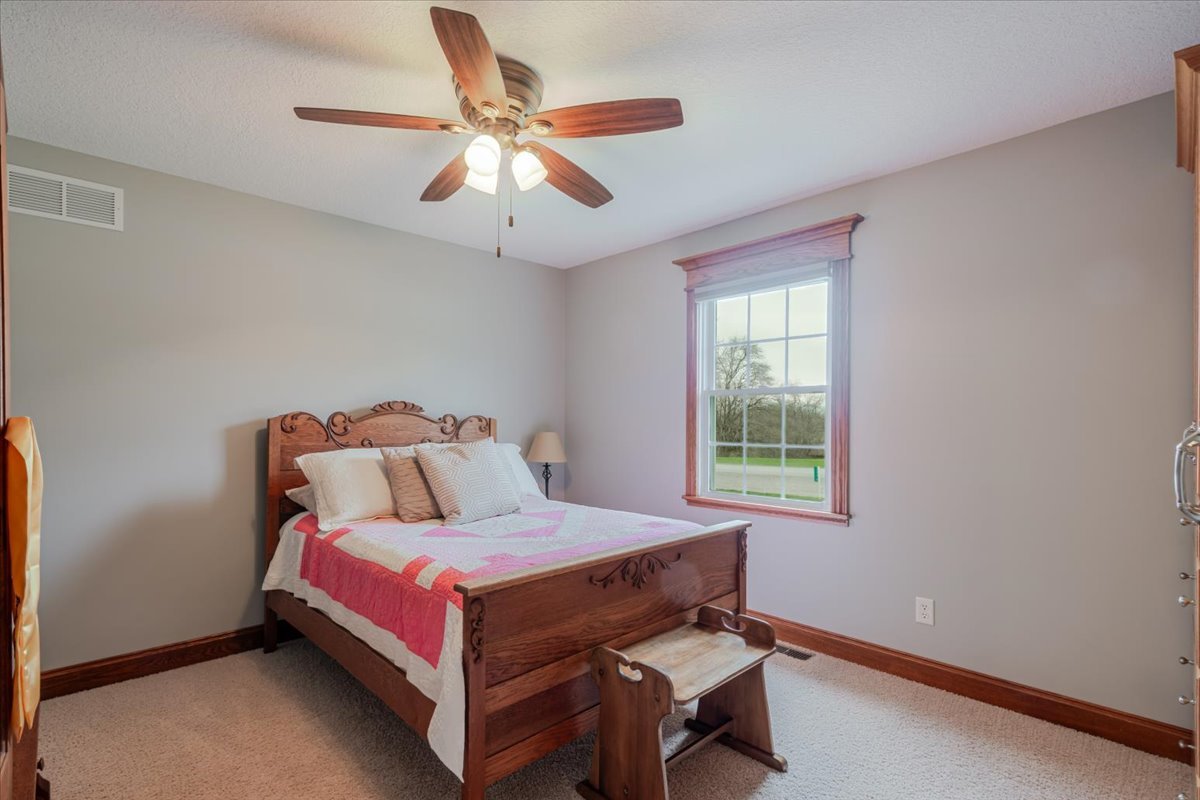 3275 Tohill Lane, Decatur, IL 62521