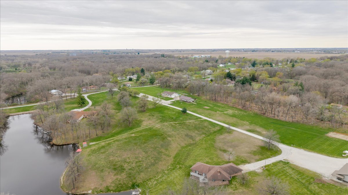 3275 Tohill Lane, Decatur, IL 62521