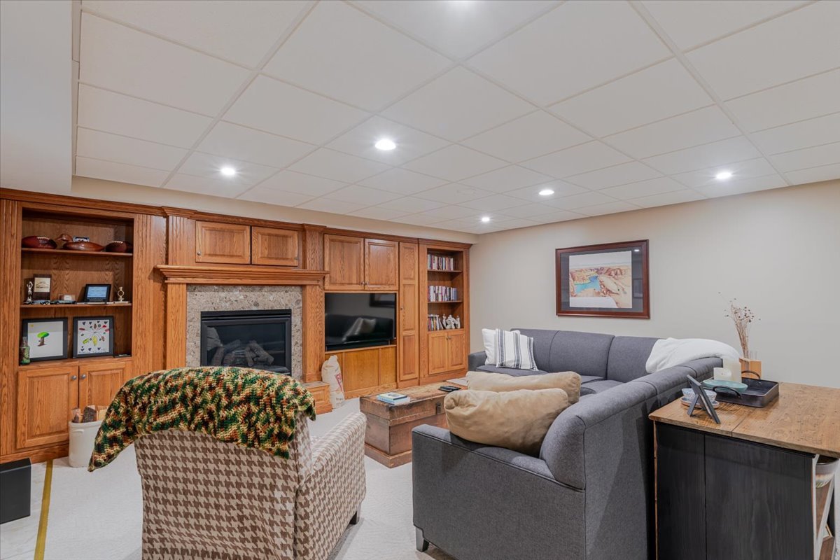 3275 Tohill Lane, Decatur, IL 62521