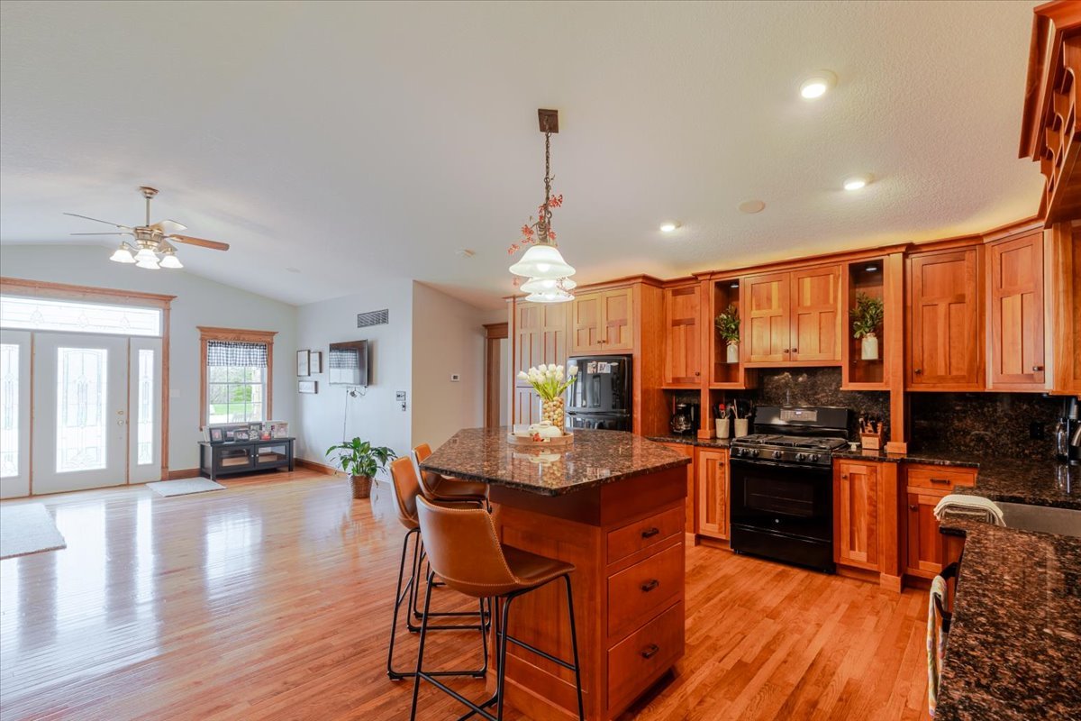 3275 Tohill Lane, Decatur, IL 62521