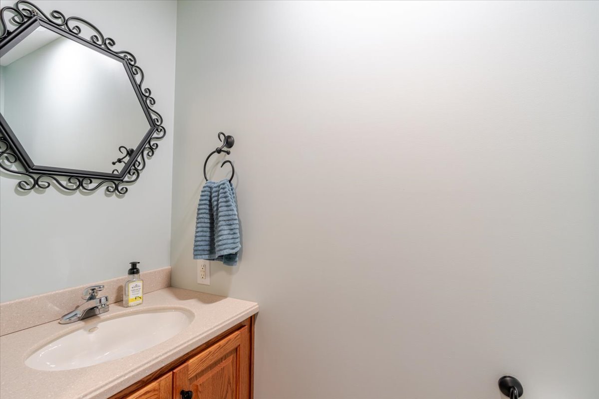 3275 Tohill Lane, Decatur, IL 62521