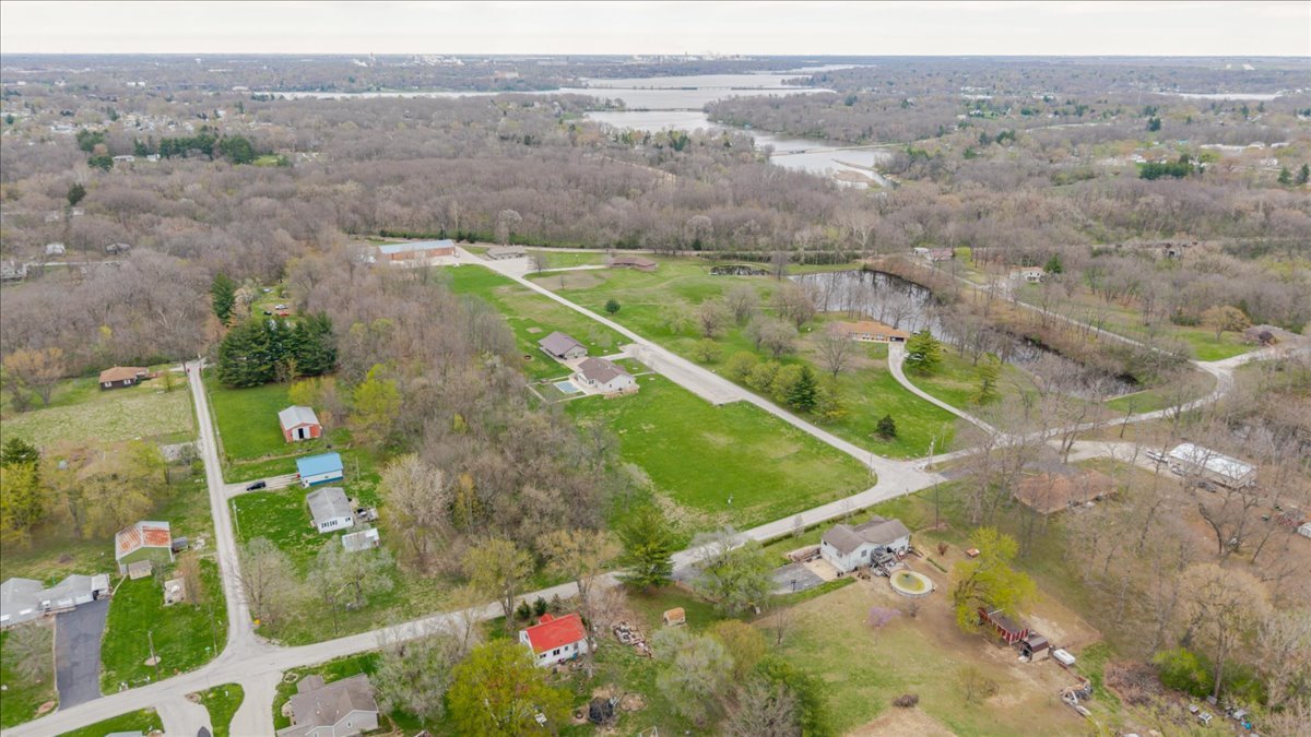 3275 Tohill Lane, Decatur, IL 62521