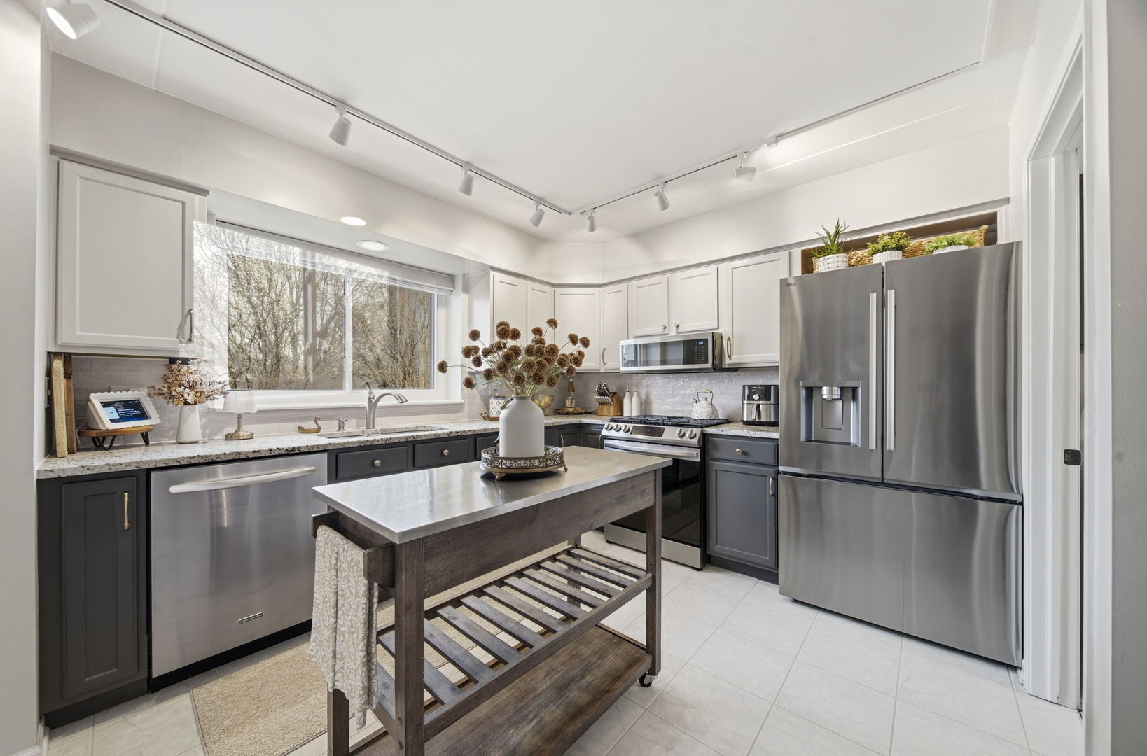 6601 Martin France Circle #2B, Tinley Park, IL 60477