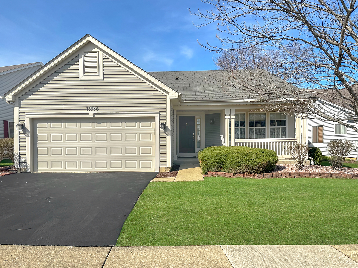 13954 S Tamarack Drive, Plainfield, IL 60544