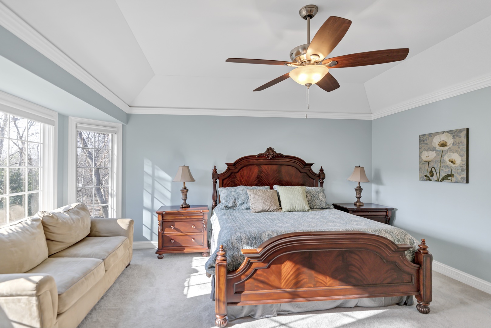 710 Reserve Court, South Elgin, IL 60177