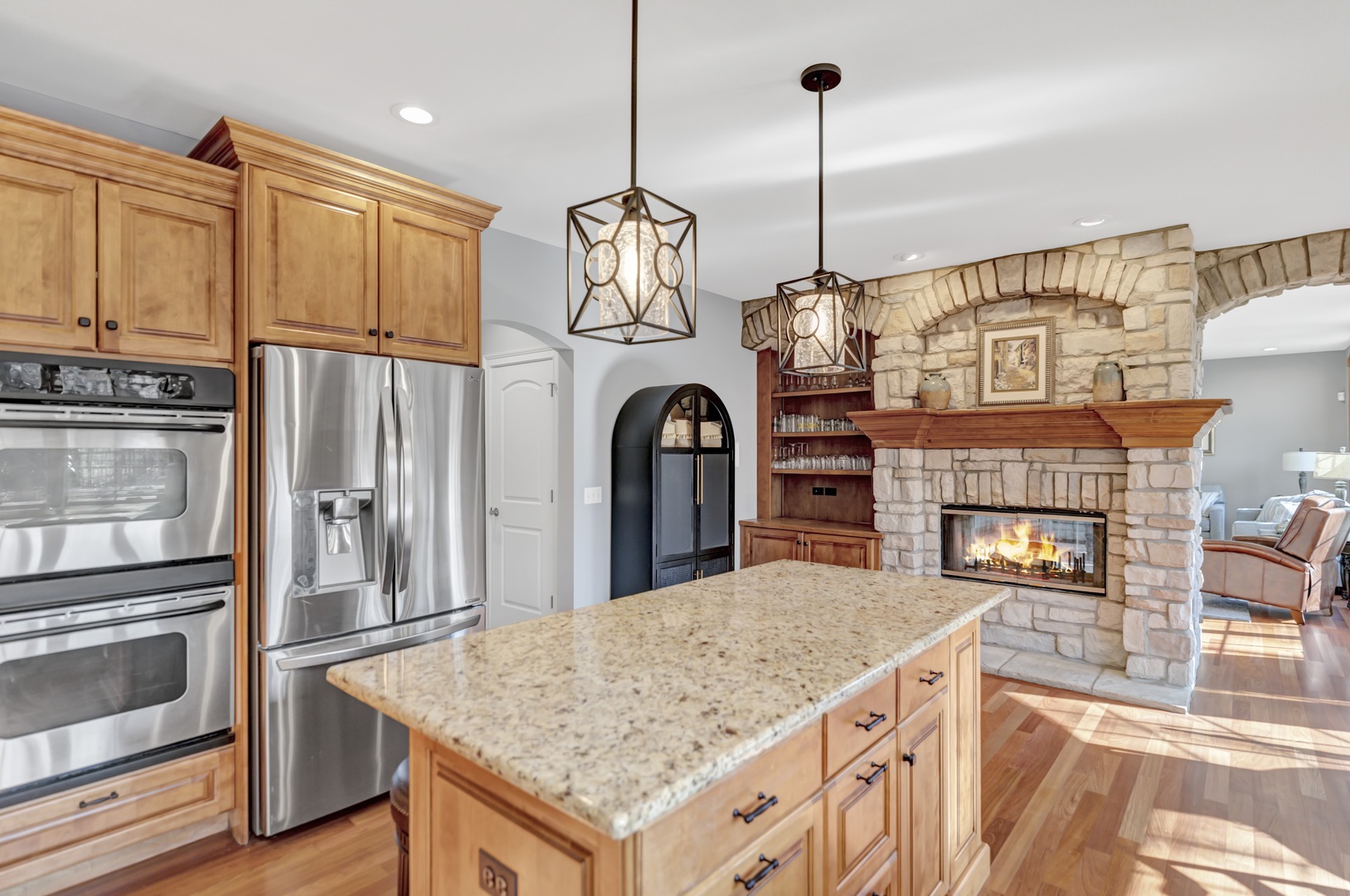 710 Reserve Court, South Elgin, IL 60177