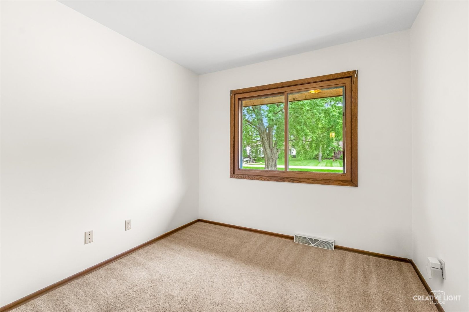 1483 Nova Road, Sandwich, IL 60548
