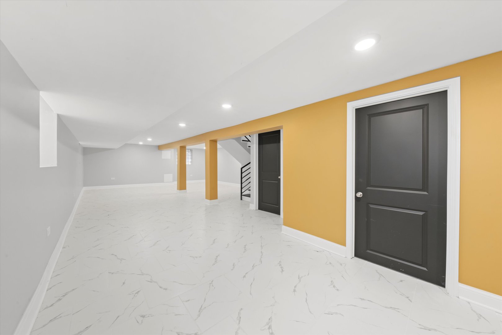 10141 S Emerald Avenue, Chicago, IL 60628