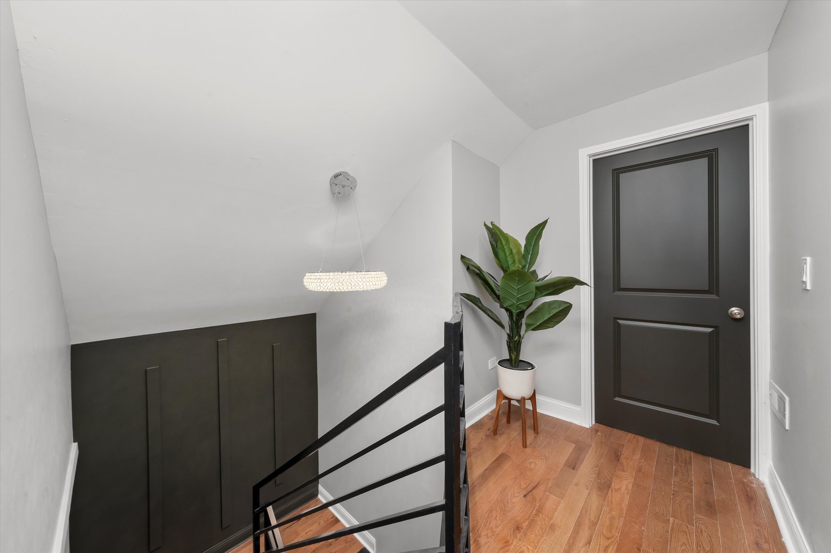 10141 S Emerald Avenue, Chicago, IL 60628