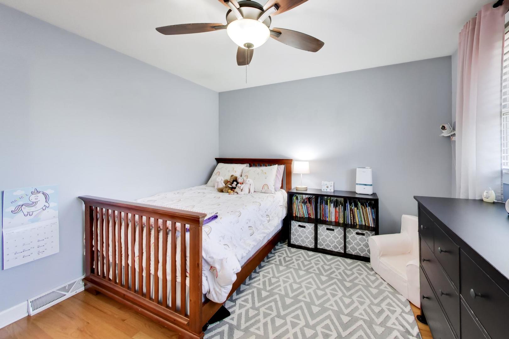 44 Swift Lane, Naperville, IL 60565