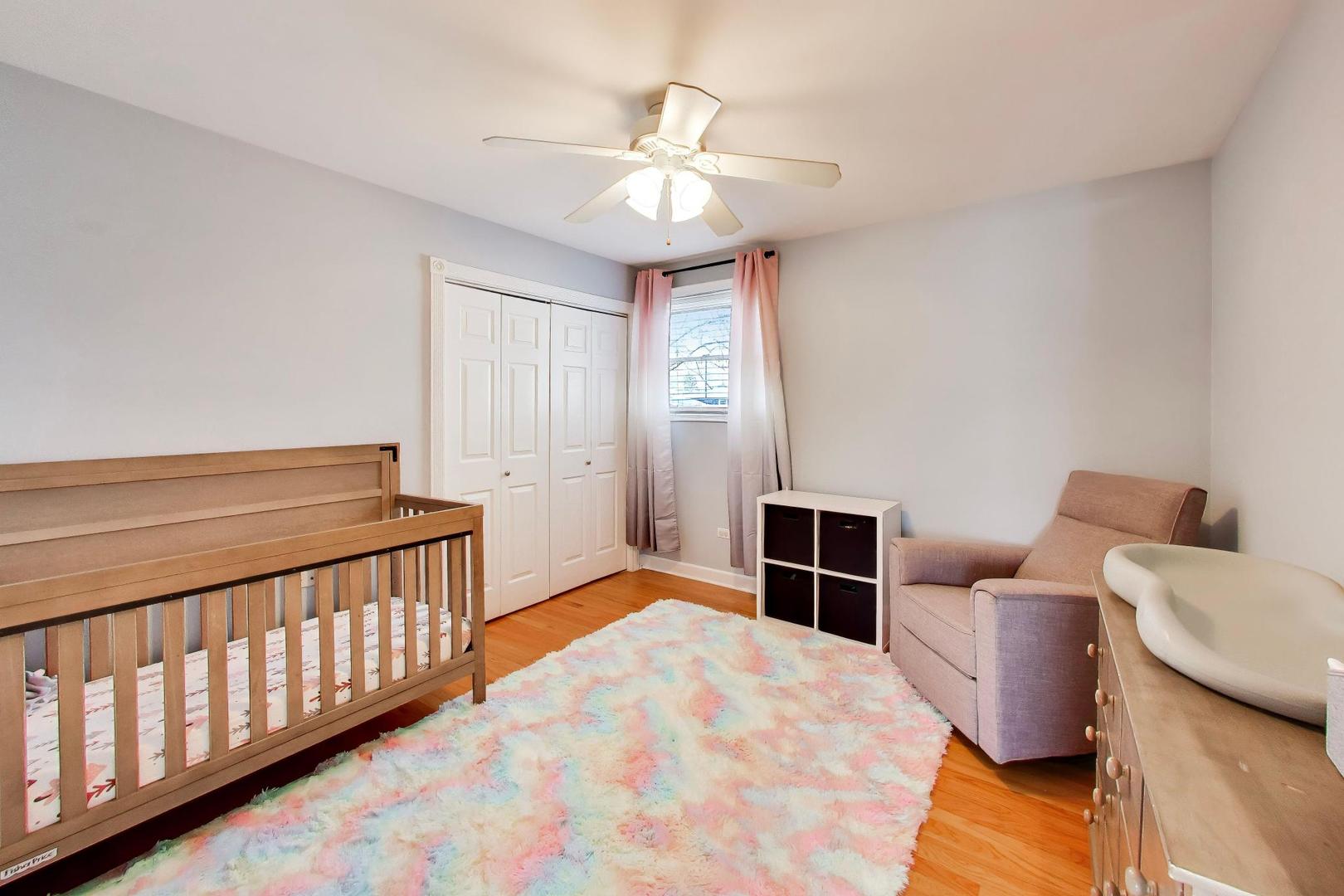 44 Swift Lane, Naperville, IL 60565