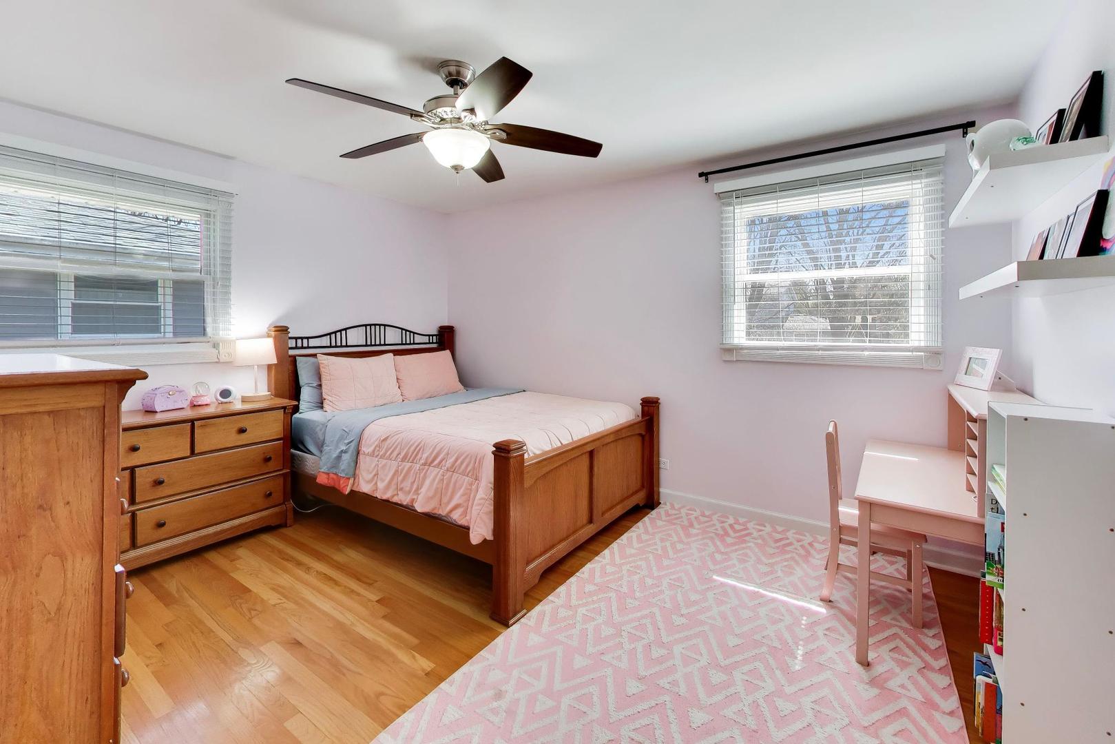 44 Swift Lane, Naperville, IL 60565