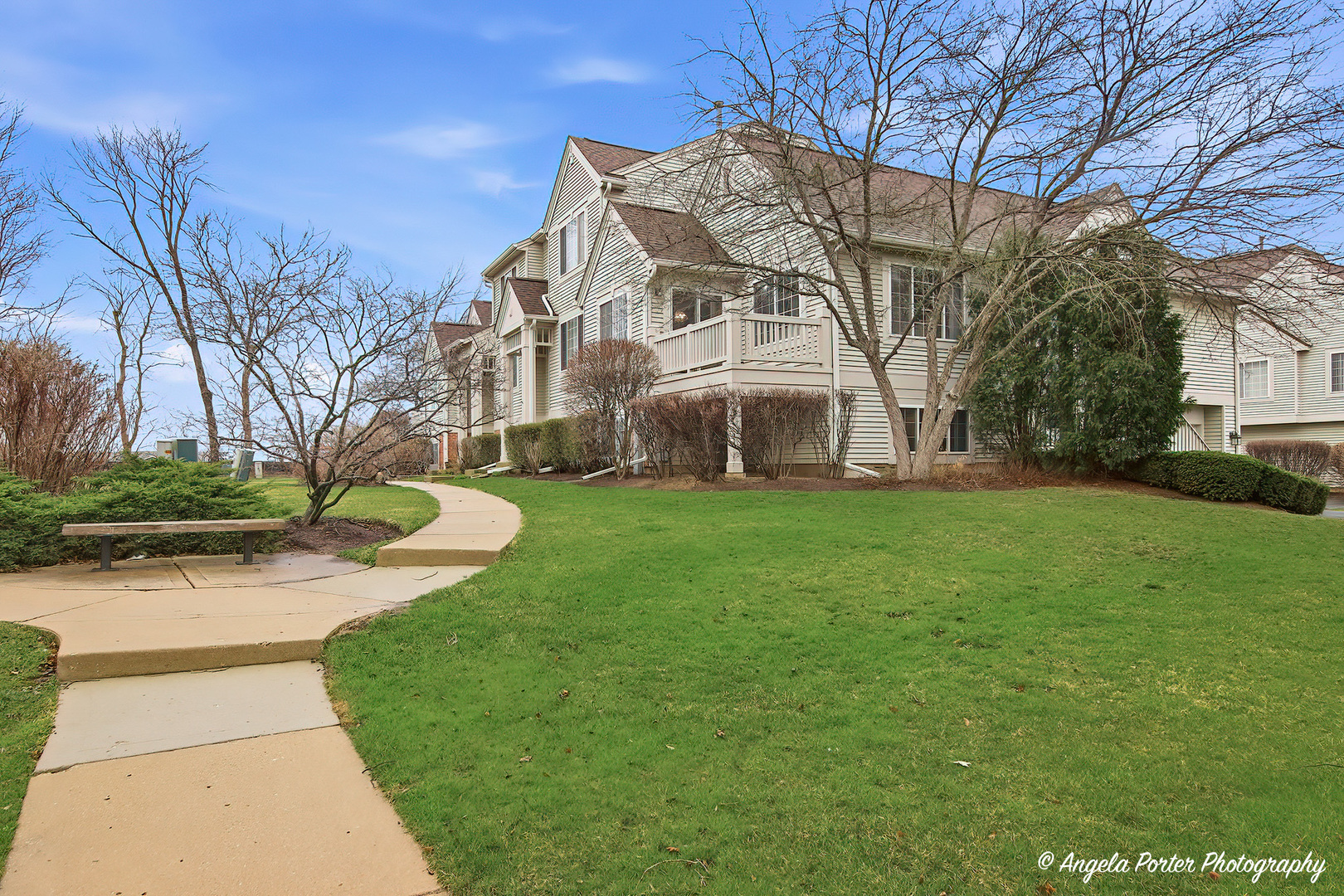 324 New Haven Drive #324, Cary, IL 60013