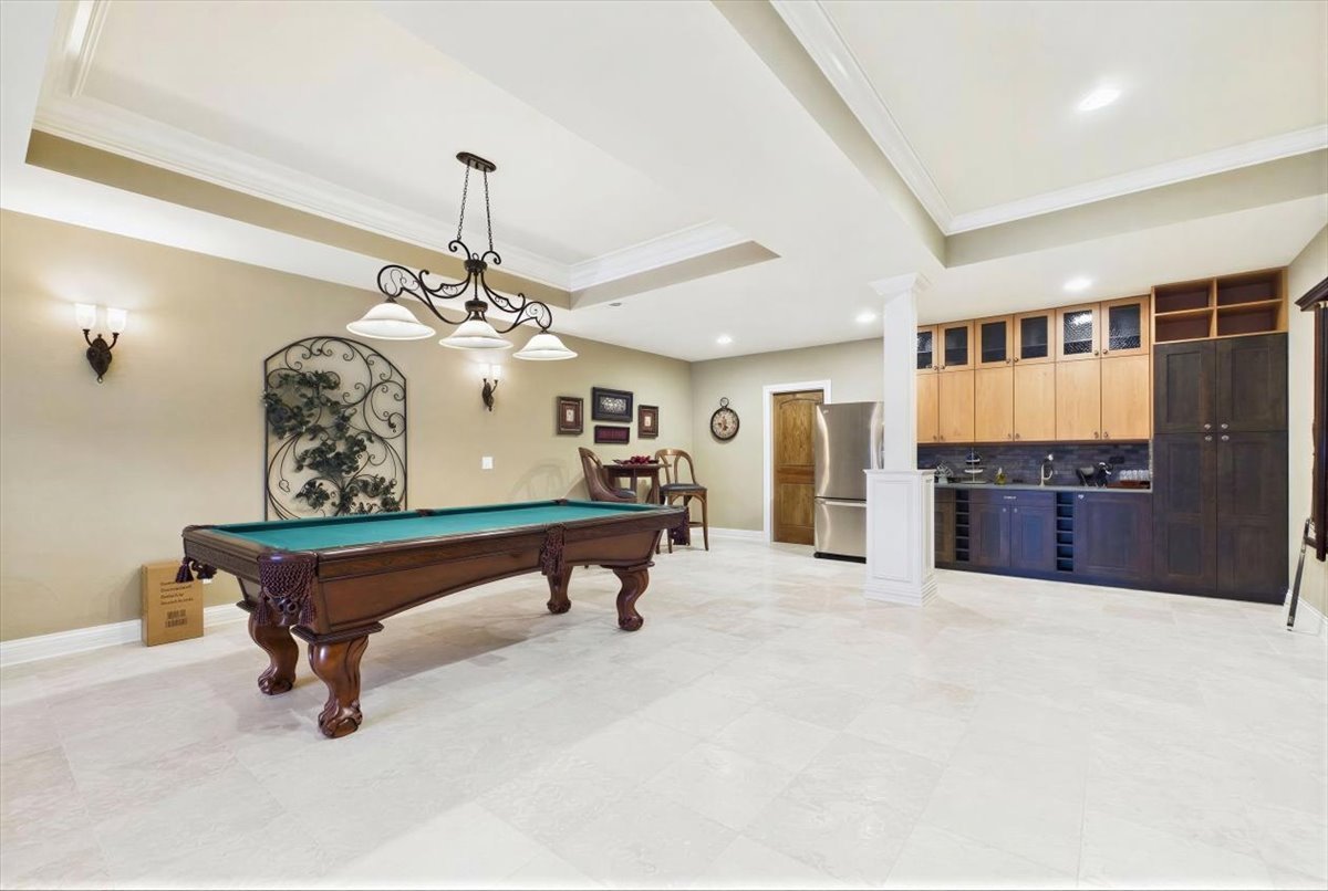 21660 W Savanna Lane, Kildeer, IL 60047