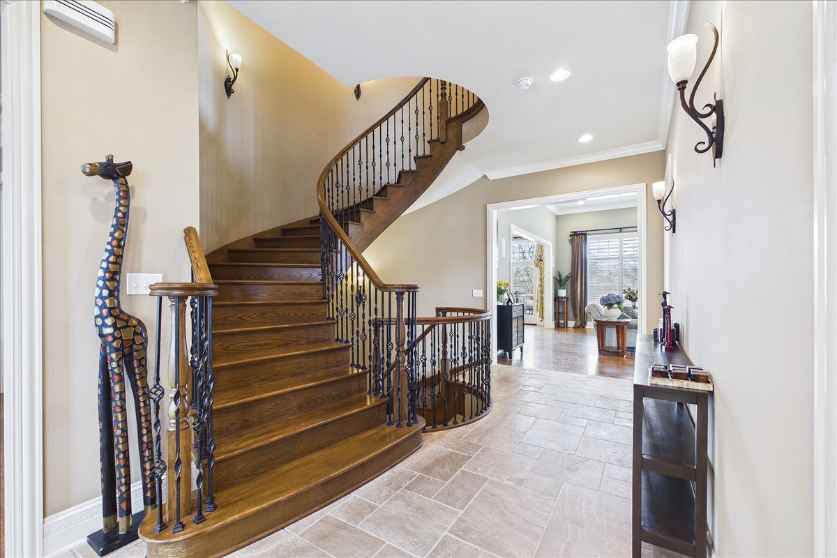 21660 W Savanna Lane, Kildeer, IL 60047