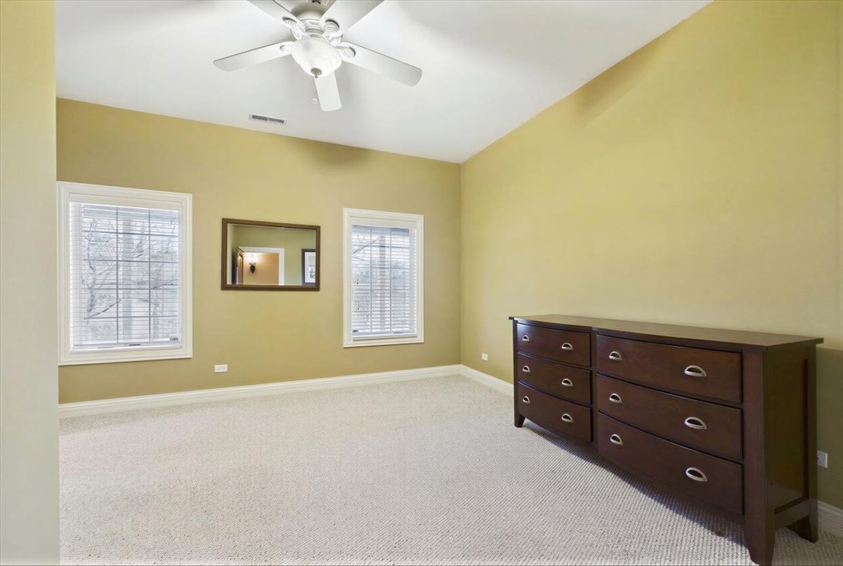 21660 W Savanna Lane, Kildeer, IL 60047