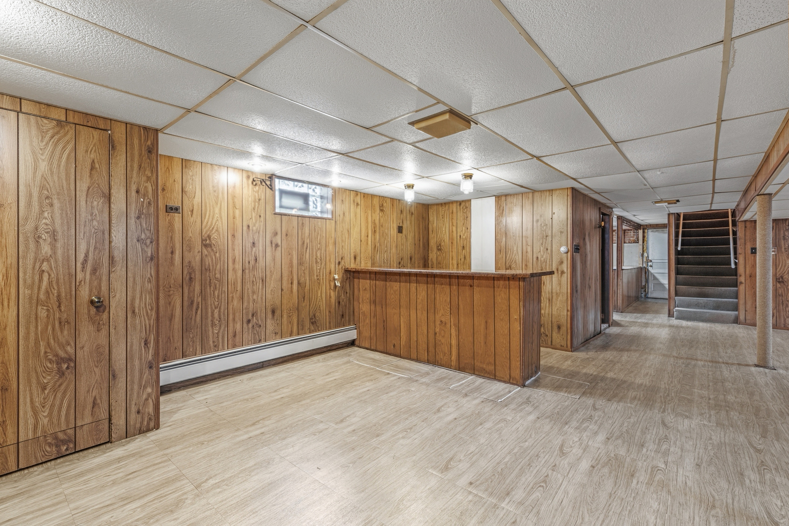 8736 N Ozark Avenue, Niles, IL 60714