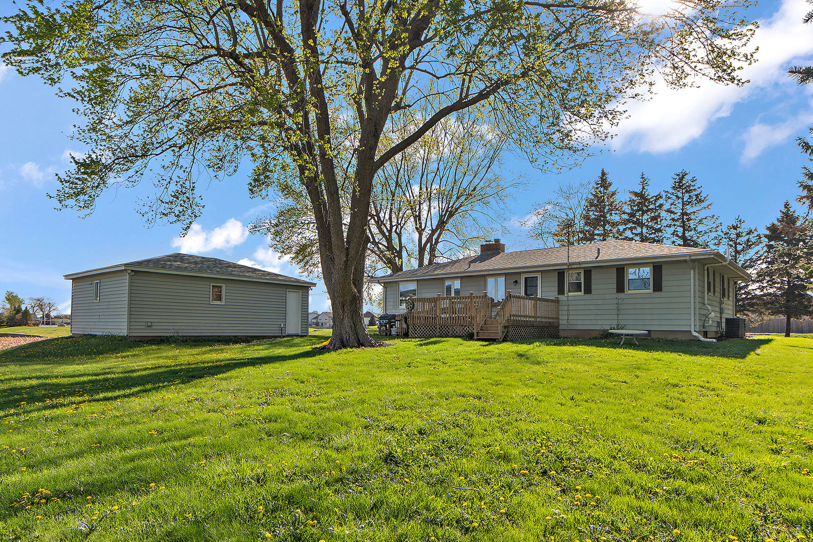 1758 S Briggs Street, Lockport, IL 60441