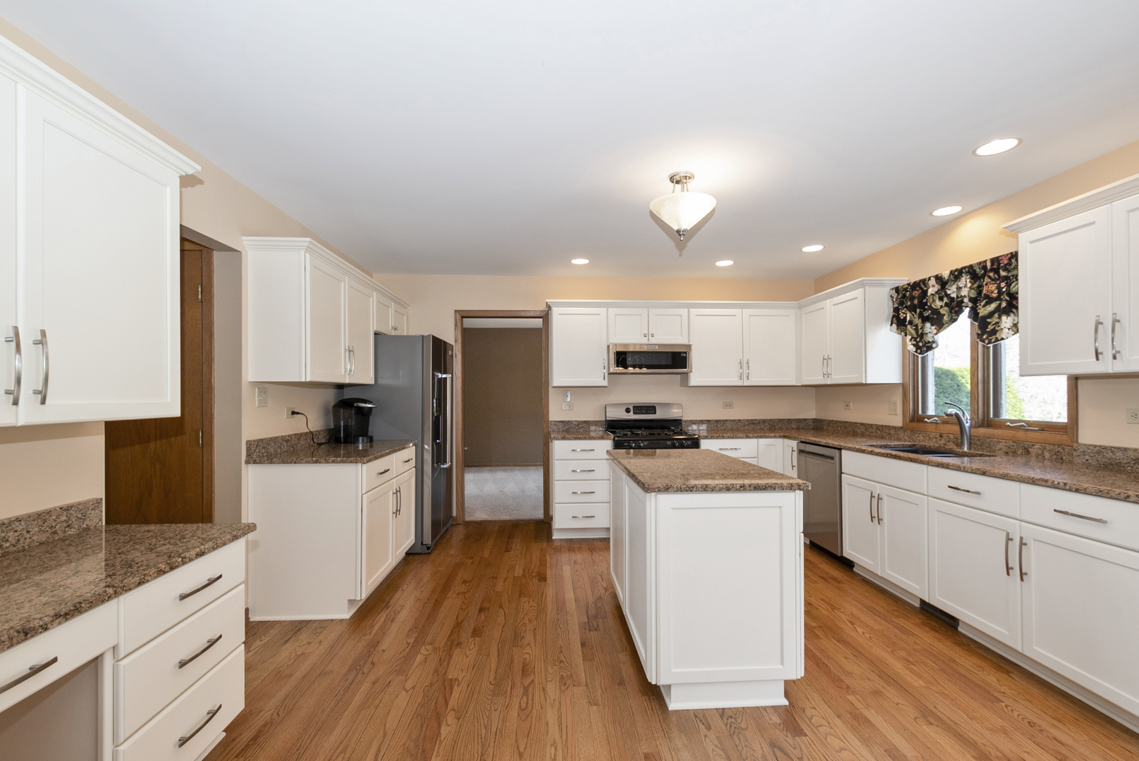 10924 Beth Drive, Orland Park, IL 60467