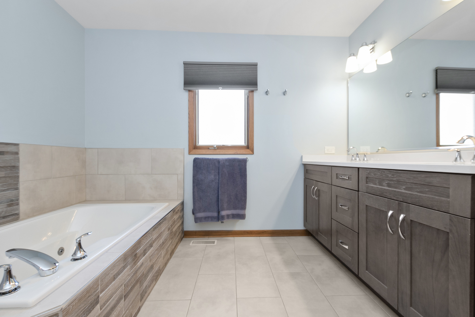 10924 Beth Drive, Orland Park, IL 60467