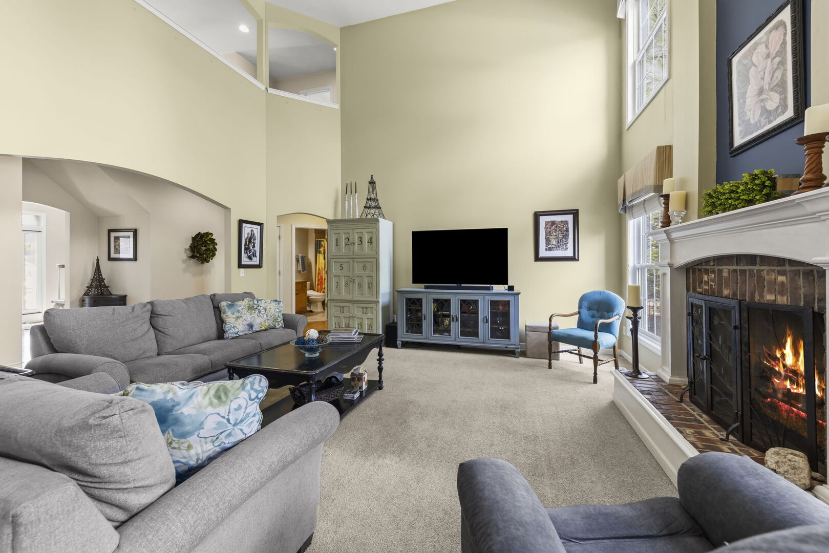3803 Royal Portrush Drive, Naperville, IL 60564