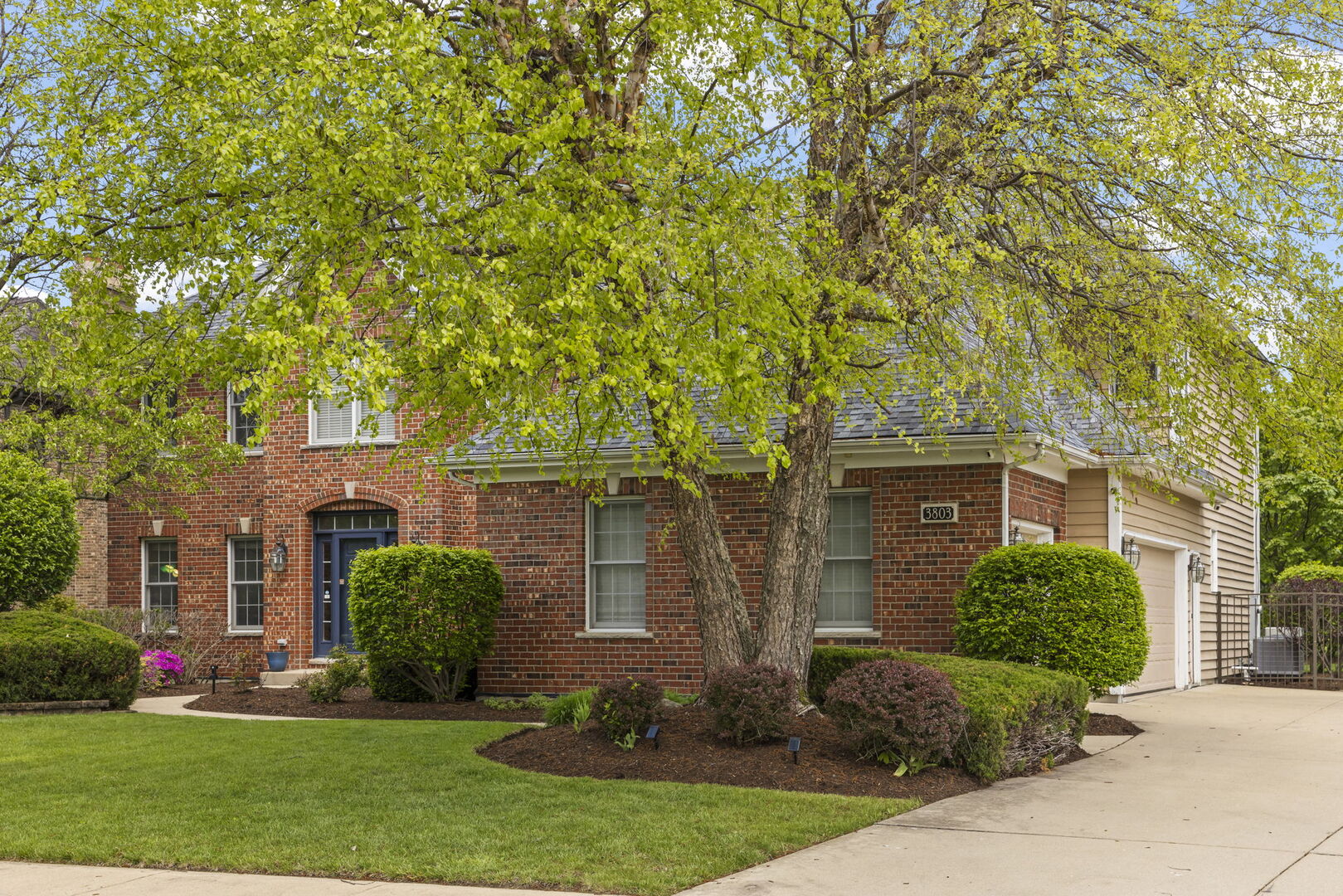 3803 Royal Portrush Drive, Naperville, IL 60564
