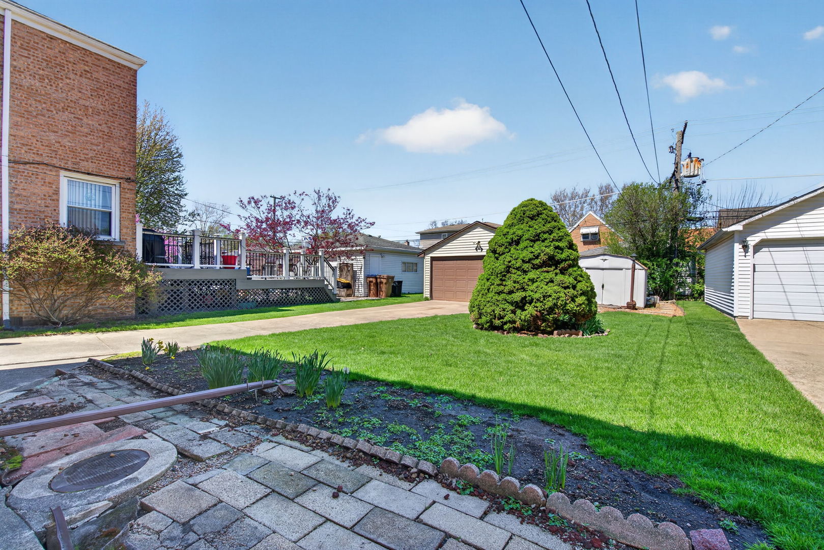 9020 W Forestview Drive, North Riverside, IL 60546