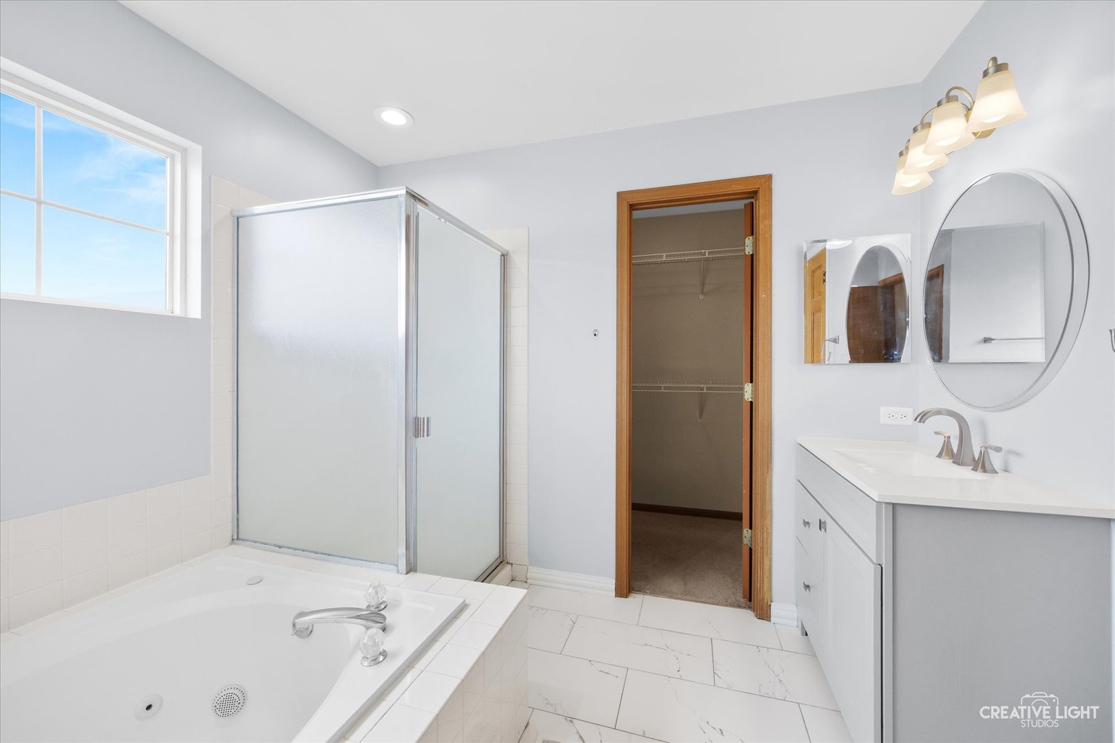 2219 Beaumont Court, Aurora, IL 60502